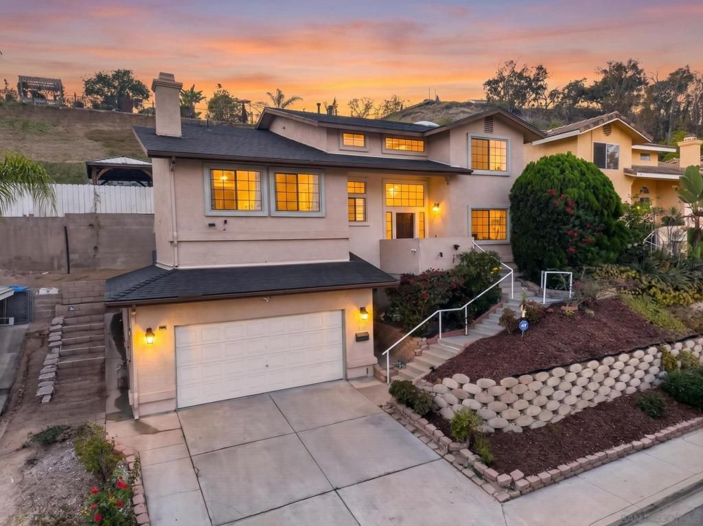 2376 Dusk Dr, San Diego, CA 92139 — photo 2