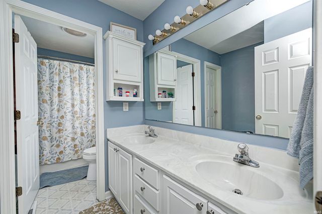 9921 Alexia Drive, Indianapolis, IN 46236