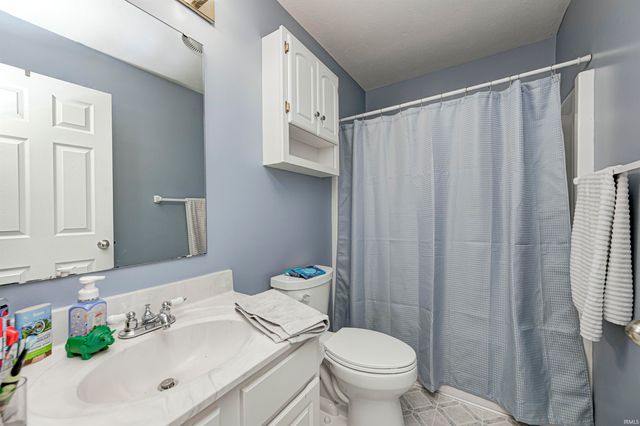 9921 Alexia Drive, Indianapolis, IN 46236