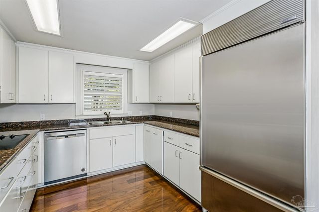 2040 Scenic Hwy, Pensacola, FL 32503