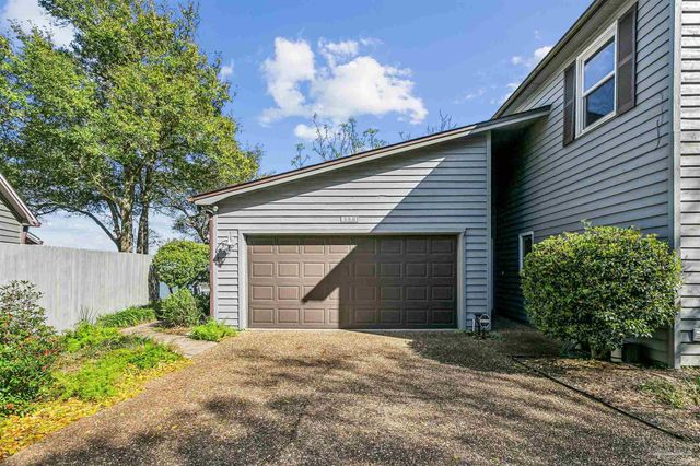 2040 Scenic Hwy, Pensacola, FL 32503