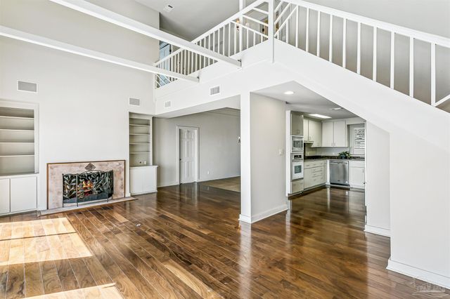 2040 Scenic Hwy, Pensacola, FL 32503