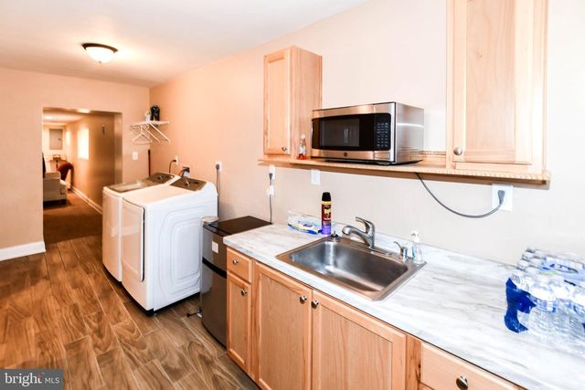4136 E EAST CAPITOL ST NE, Washington, DC 20019