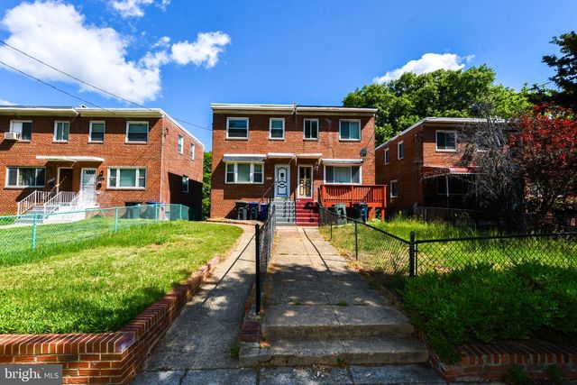 4136 E EAST CAPITOL ST NE, Washington, DC 20019