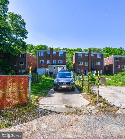 4136 E EAST CAPITOL ST NE, Washington, DC 20019