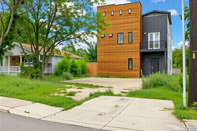 118 Clark Ave, San Antonio, TX 78203