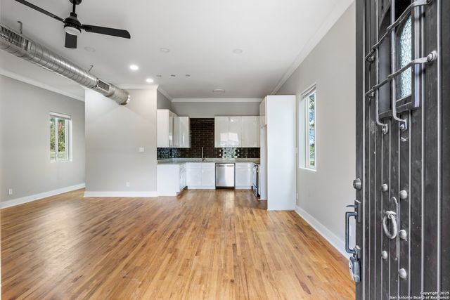 118 Clark Ave, San Antonio, TX 78203