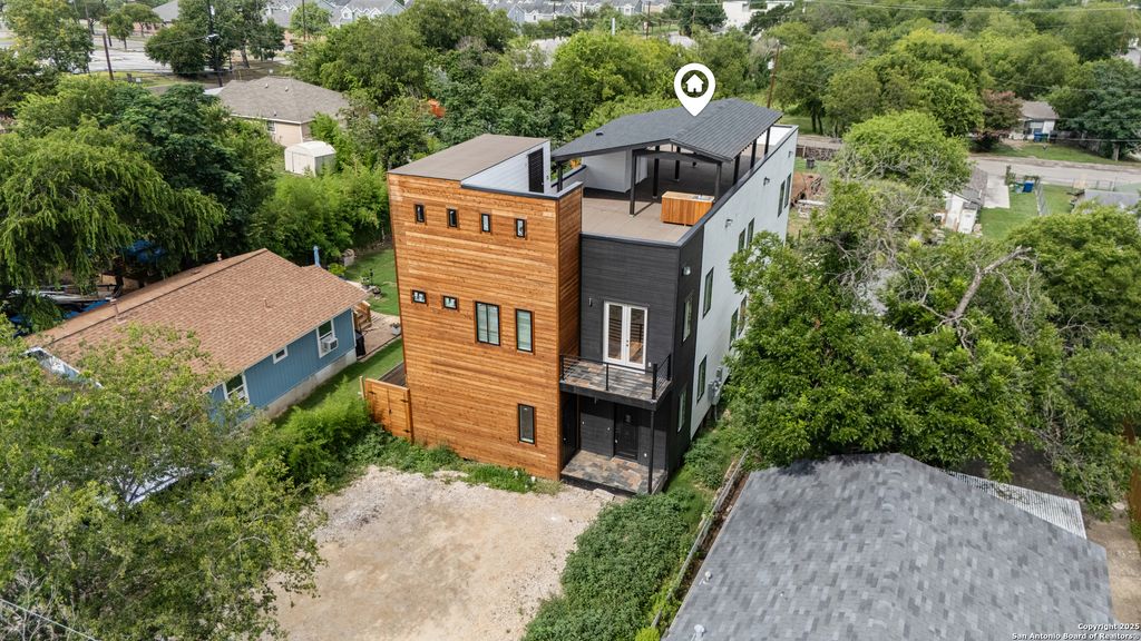 118 Clark Ave, San Antonio, TX 78203