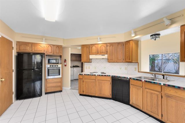 9816 TATTERSALL AVENUE, Orlando, FL 32817