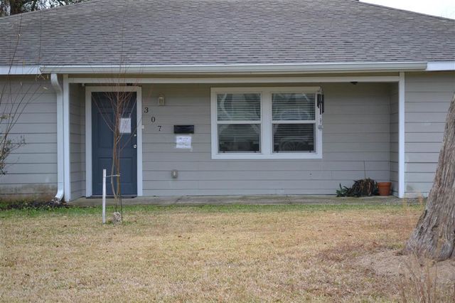 307 W School Street, Lake Charles, LA 70605