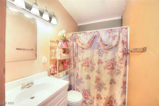 17 Princeton Street, Las Vegas, NV 89107