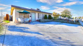 17 Princeton Street, Las Vegas, NV 89107