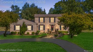 1854 Ludgate Lane, Rochester Hills, MI 48309