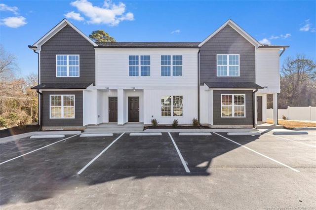 144 Chapel Hill Road, Spring Lake, NC 28390
