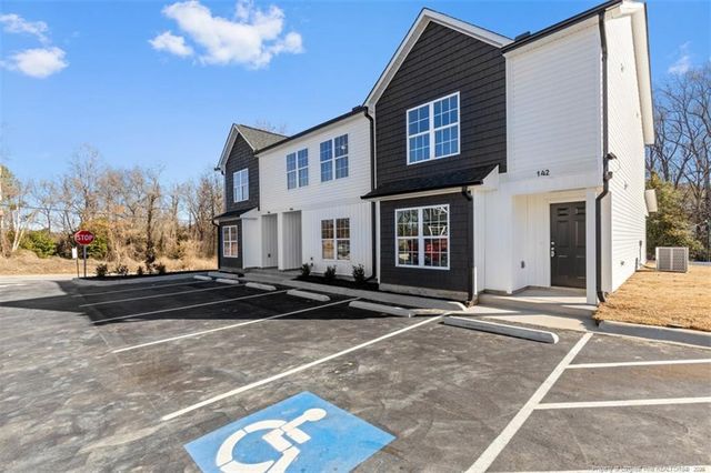 144 Chapel Hill Road, Spring Lake, NC 28390
