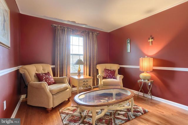 5790 HIDDEN LAKE DR, Harrisburg, PA 17111