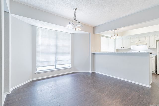 8406 CACTUS CRK, San Antonio, TX 78251