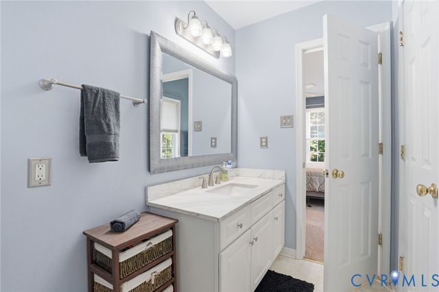 15213 Winding Ash Dr, Chesterfield, VA 23832