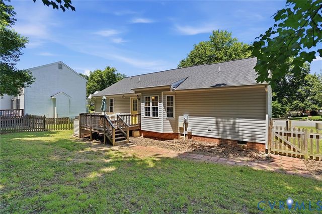 15213 Winding Ash Dr, Chesterfield, VA 23832