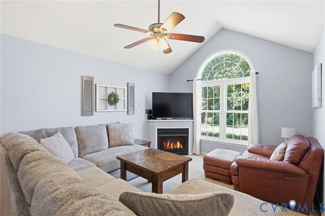 15213 Winding Ash Dr, Chesterfield, VA 23832