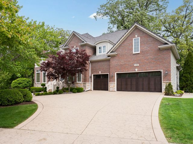 135 Settlers Drive, Naperville, IL 60565