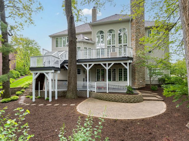 135 Settlers Drive, Naperville, IL 60565