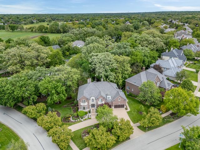 135 Settlers Drive, Naperville, IL 60565