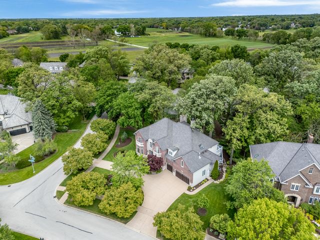 135 Settlers Drive, Naperville, IL 60565