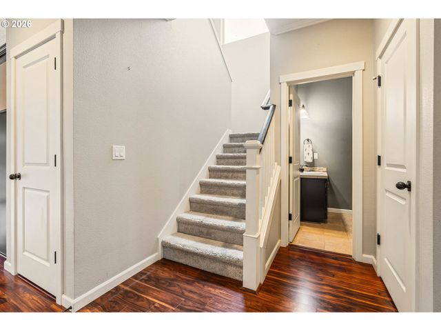 3665 P Loop, Washougal, WA 98671