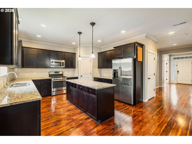 3665 P Loop, Washougal, WA 98671