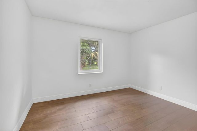9734 Alaska Circle, Boca Raton, FL 33434