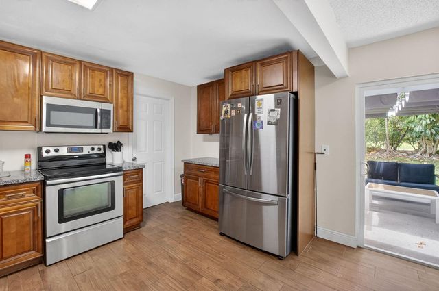 9734 Alaska Circle, Boca Raton, FL 33434