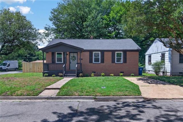2420 Charleston AVE, Portsmouth, VA 23704