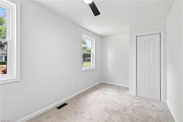 2420 Charleston AVE, Portsmouth, VA 23704