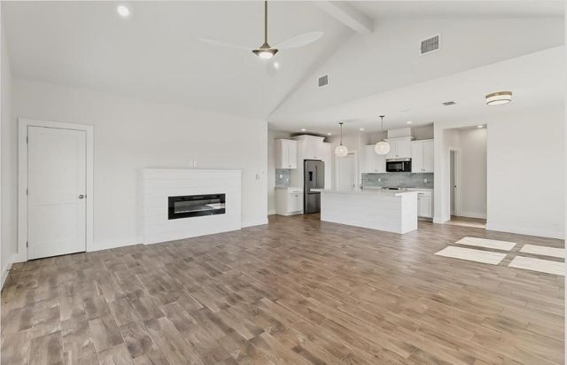 15206 Cruiser St, Corpus Christi, TX 78418