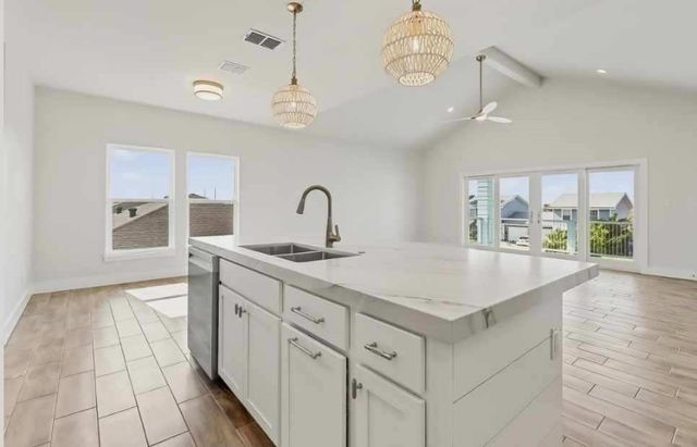 15206 Cruiser St, Corpus Christi, TX 78418