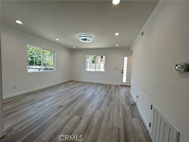 10363 Commerce Avenue, Tujunga (los Angeles), CA 91042