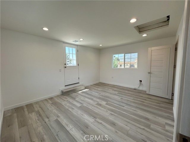10363 Commerce Avenue, Tujunga (los Angeles), CA 91042