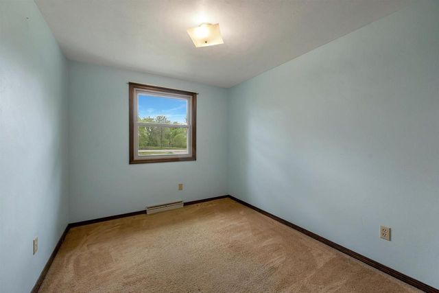 2205 SCHOOL ROAD, Greenleaf, WI 54126