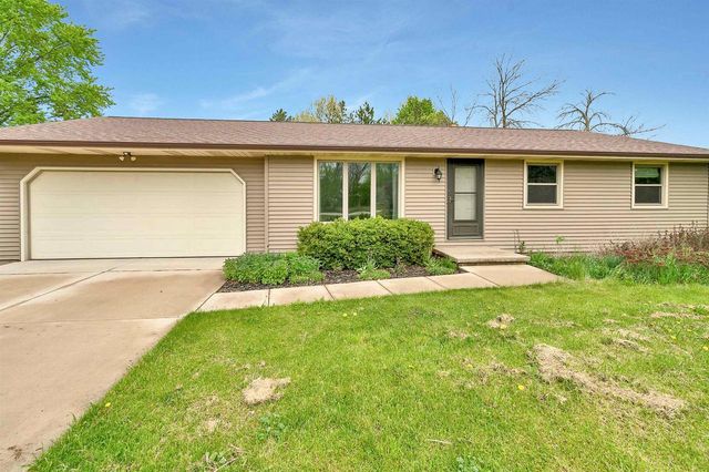 2205 SCHOOL ROAD, Greenleaf, WI 54126