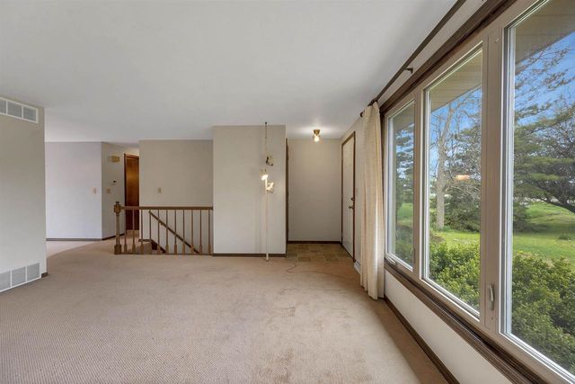 2205 SCHOOL ROAD, Greenleaf, WI 54126
