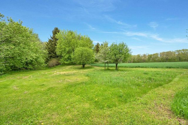 2205 SCHOOL ROAD, Greenleaf, WI 54126