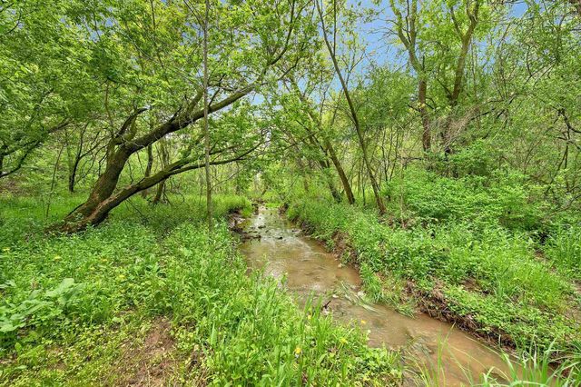 2205 SCHOOL ROAD, Greenleaf, WI 54126