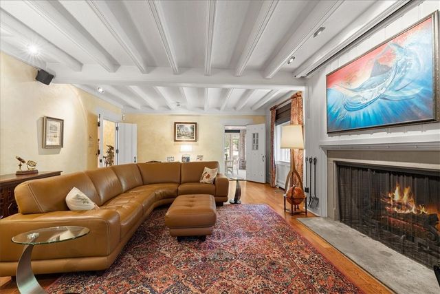 430 Woodland Rd, Edgeworth, PA 15143