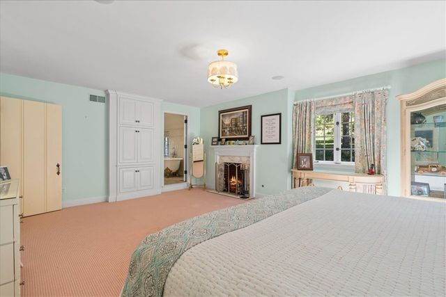 430 Woodland Rd, Edgeworth, PA 15143