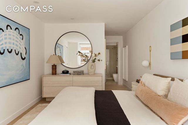 32 Gramercy Park S 8BD, New York City, NY 10003