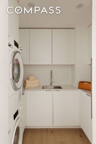 32 Gramercy Park S 8BD, New York City, NY 10003