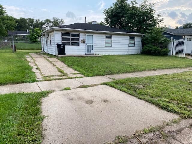 4227 W 19th Plaza, Gary, IN 46404