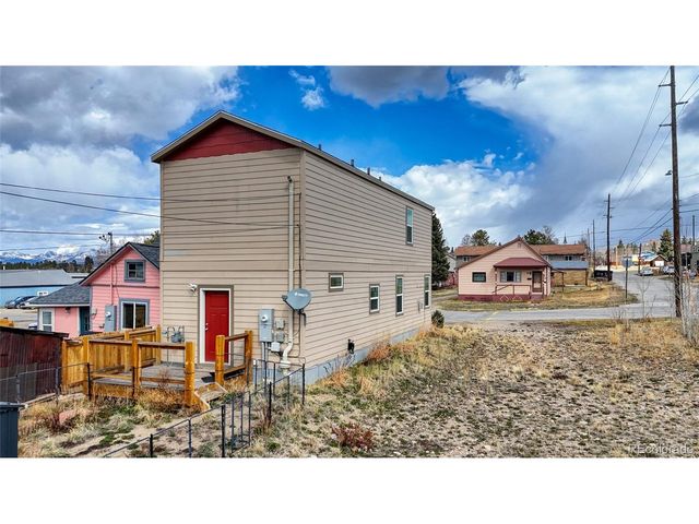 203 Chestnut St, Leadville, CO 80461