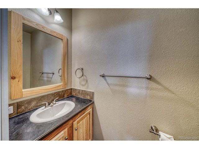 203 Chestnut St, Leadville, CO 80461